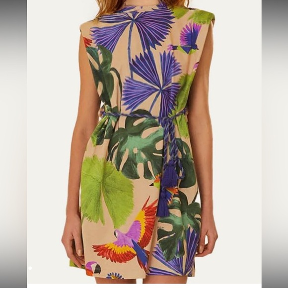 sand macaw jungle organic cotton t shirt dress FARM Rio | Swim | Farm Rio Vibrant Sand Macaw Jungle Organic Cotton Tshirt  Dress